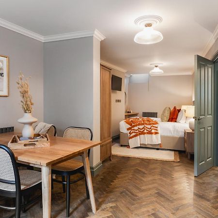 The Cotham Arms Apartments Bristol Exterior photo